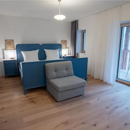 Frühstückspension Schwollbachhof - Naturerlebnis Im Hunsrück